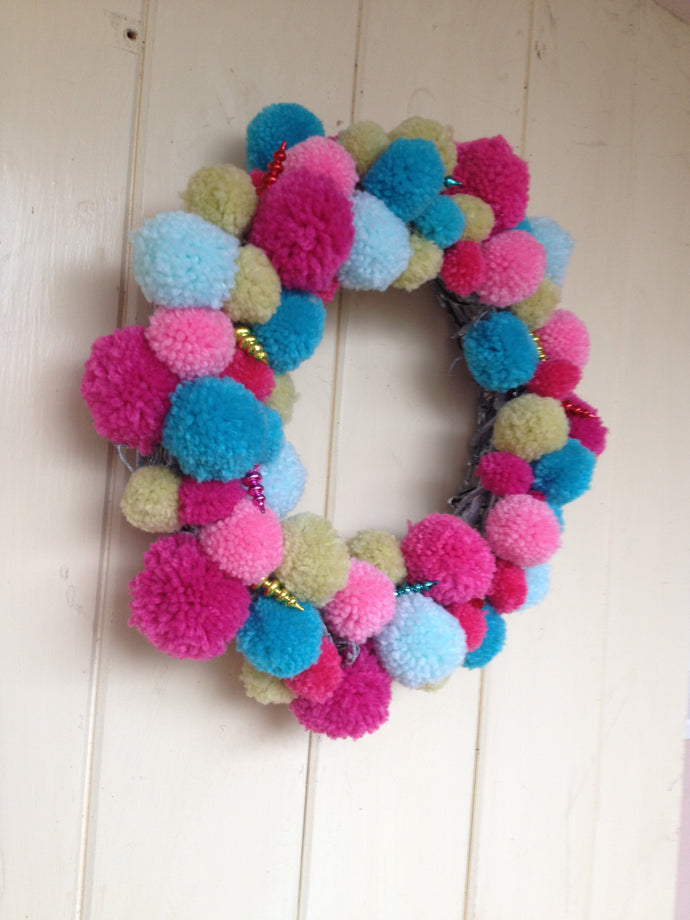 A summery wreath to brighten a door.